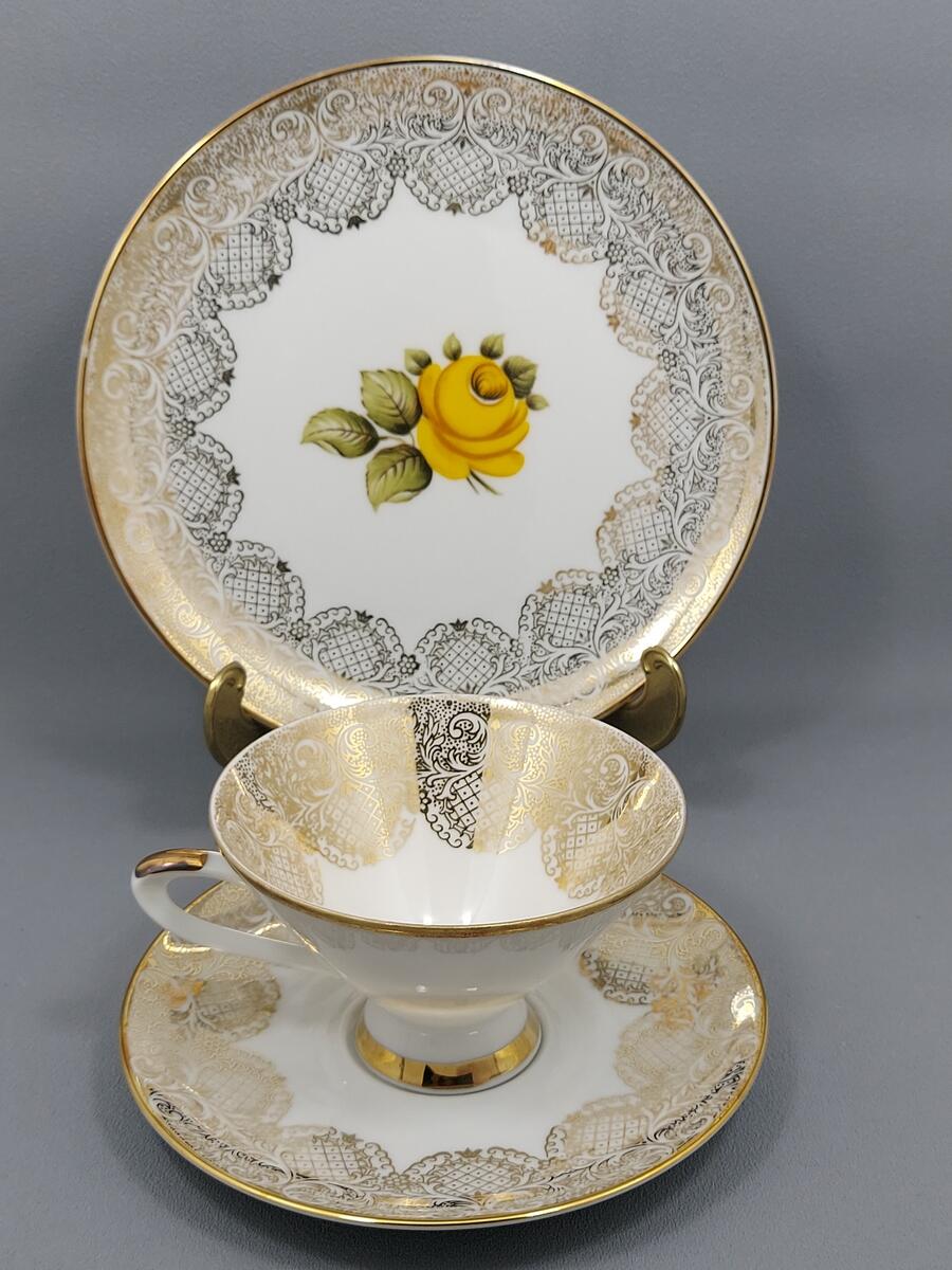 Trio filiżanka i talerzyki - porcelana Winterling (3)