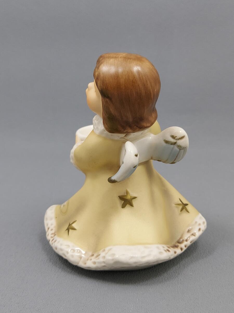 Figurka aniołka Goebel - porcelana (3)