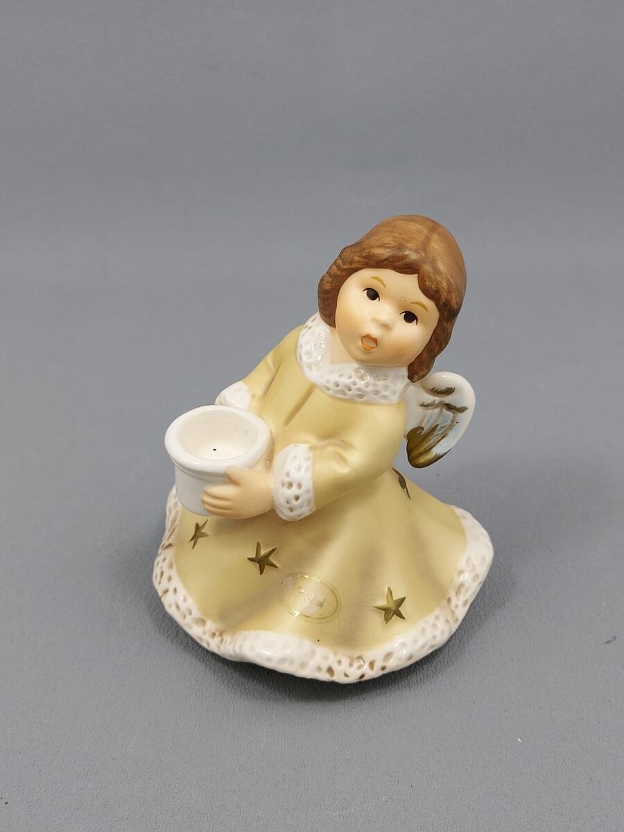 Figurka aniołka Goebel - porcelana (8)