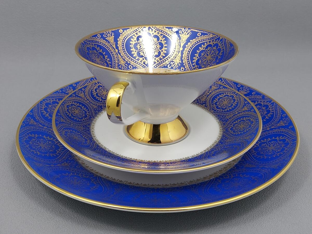 Trio filiżanka i talerzyki - porcelana Winterling (7)
