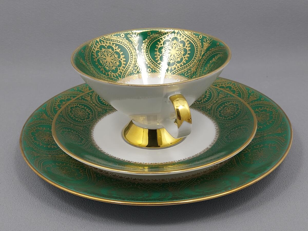 Trio filiżanka i talerzyki - porcelana Winterling (8)