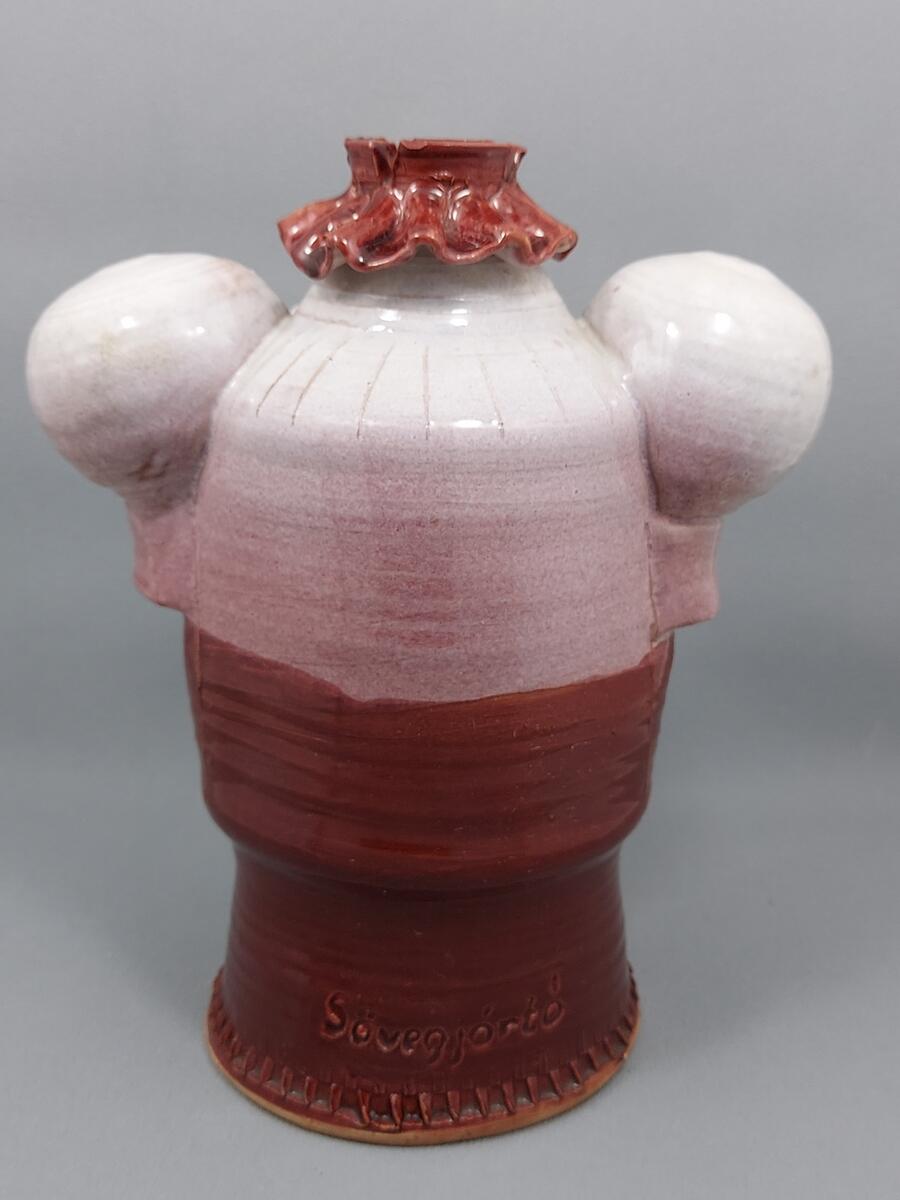 Figura króla Mária Sövegjártó - Ceramika Węgry (4)