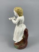 Stara figurka dziewczynka - porcelana (3)