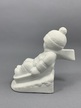 Figurka dziecko na sankach - porcelana (4)