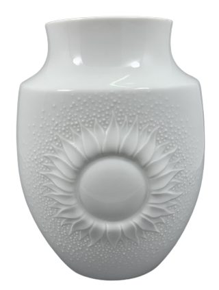 Śnieżnobiały wazon - porcelana (1)
