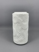 Śnieżnobiały wazon Kaiser - porcelana (3)